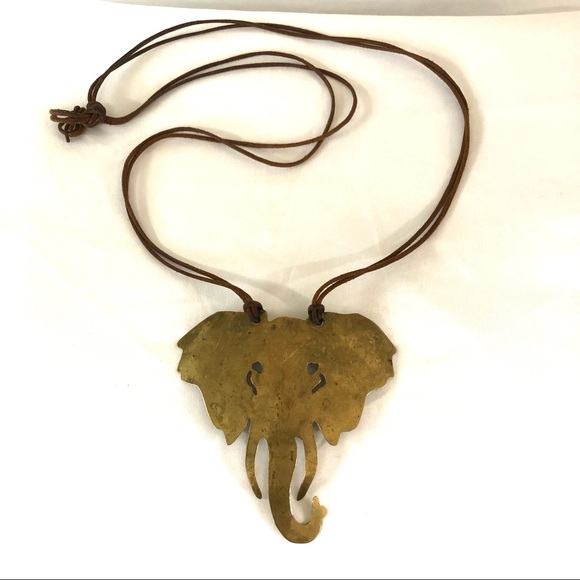 Artisan Hand Crafted Elephant on Leather Necklace. - Picture 15 of 15